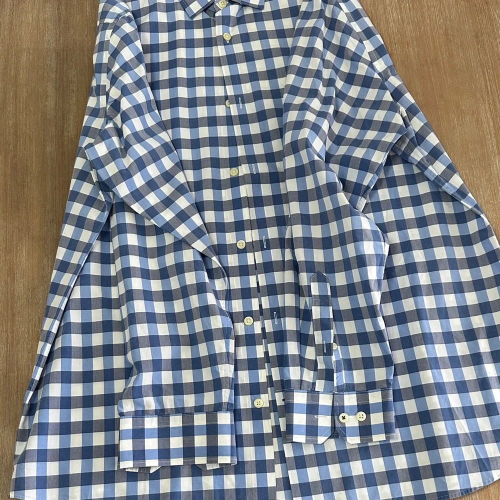 Banana Republic Blue and‎ White Plaid Shirt